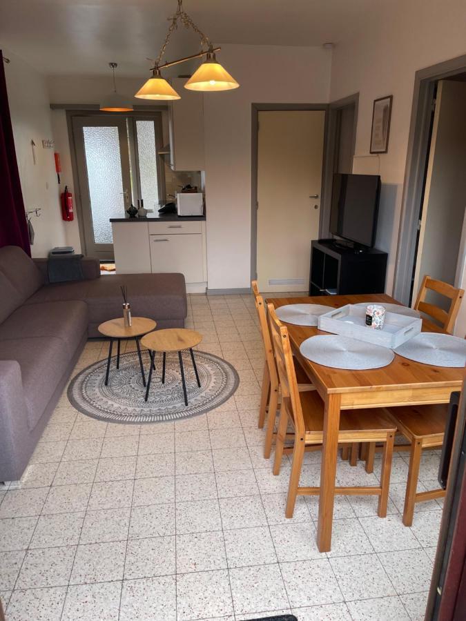 Au Bout Du Monde Villa Hastiere-par-dela Bagian luar foto